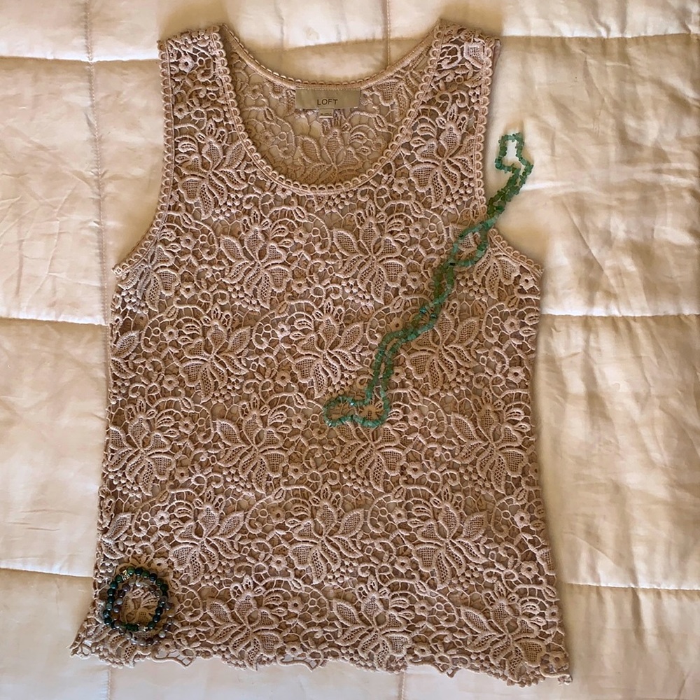 Ann Taylor Loft Embroidered Tank Sz Medium